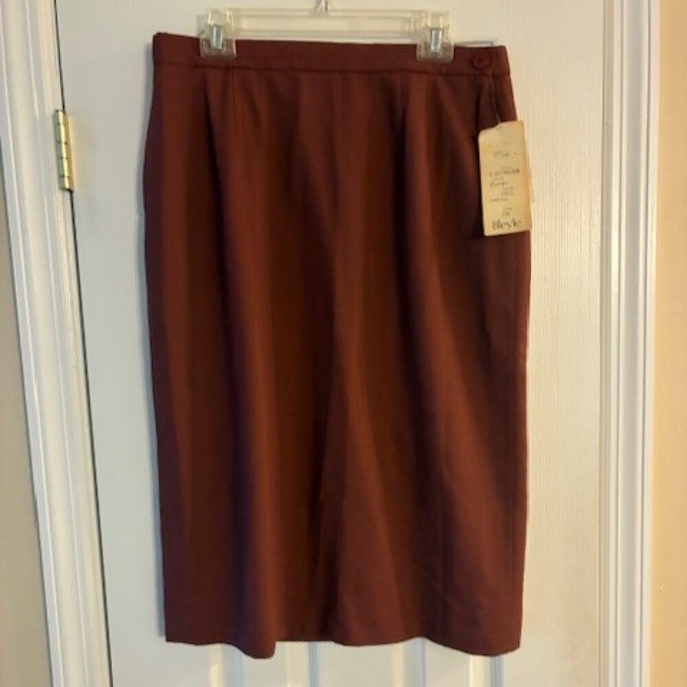 Vintage NWT Bleyle Women's Bordeaux Midi Lined Crepe Skirt USA made Size 16